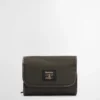 Waxed Hanging Washbag